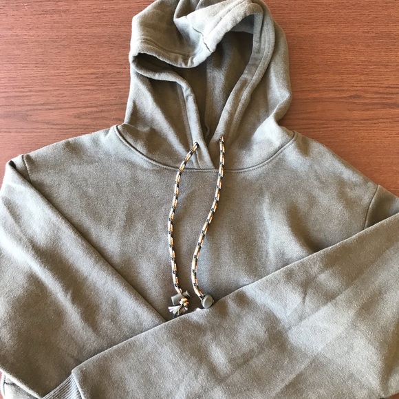Olive green hoodie - Picture 1 of 2